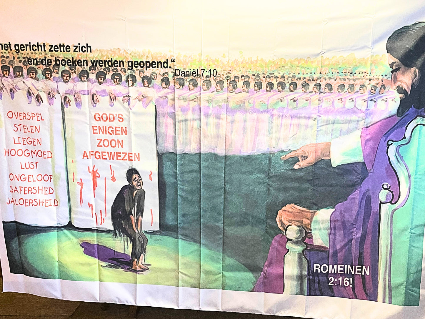 Banner - Het gericht zette zich